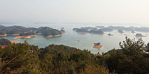 美麗姑娘在線觀看免費版｜探尋魅力影界，免費觀影之旅挑戰與激情-2